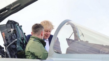 Reino Unido dará más apoyo militar a Ucrania, anticipó Johnson