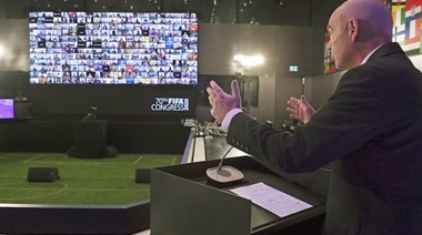 El presidente de la FIFA ratificó el rechazo a la Superliga europea y reiteró el apoyo a la UEFA