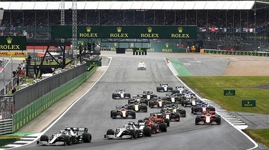 "En Silverstone no se puede correr al revés", aclara el director del circuito británico