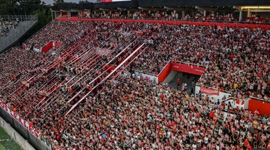 Dirigencia de Estudiantes pide a socios buena conducta ante Paranaense para evitar sanciones