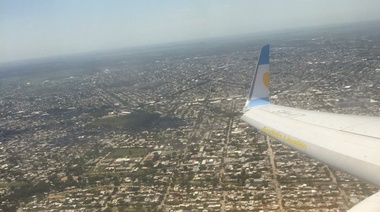 Flybondi realizó en Córdoba su segundo vuelo de prueba, esta vez con éxito