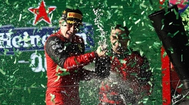 Leclerc corona la victoria en Melbourne y amplía su liderazgo en el Mundial de F1