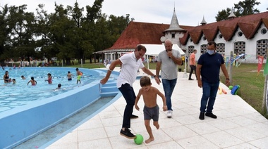 Garro visitó la colonia de verano en la Repu: "Estos espacios nos permiten avanzar en el camino de la inclusión"