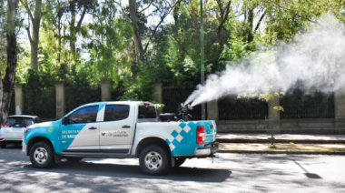 El Municipio platense extiende su plan de fumigación en los barrios: el cronograma de este jueves