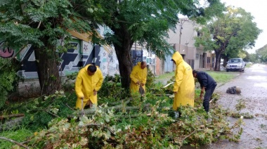 Sigue el alerta naranja mientras diluvia en el AMBA: ¿Cómo seguirá la jornada?