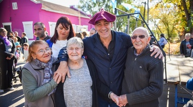 Con la presencia del intendente Garro, Etcheverry celebró su aniversario a pura música y tradición