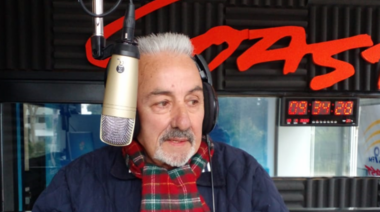 "El triunfo de Juntos en Córdoba enciende luces rojas en el FdT", señaló Jorge Joury por la FM 98.9 y Pinamar TV