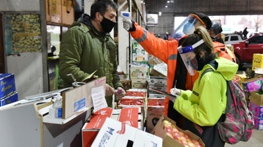 Montan operativo sanitario en el Mercado Regional para desinfectar y detectar casos sospechosos de COVID-19