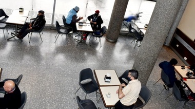 Mar del Plata abrió sus cafeterías en una caricia de normalidad