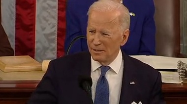 Biden dice que Putin está "más aislado que nunca" y "debe pagar" por sus acciones en Ucrania