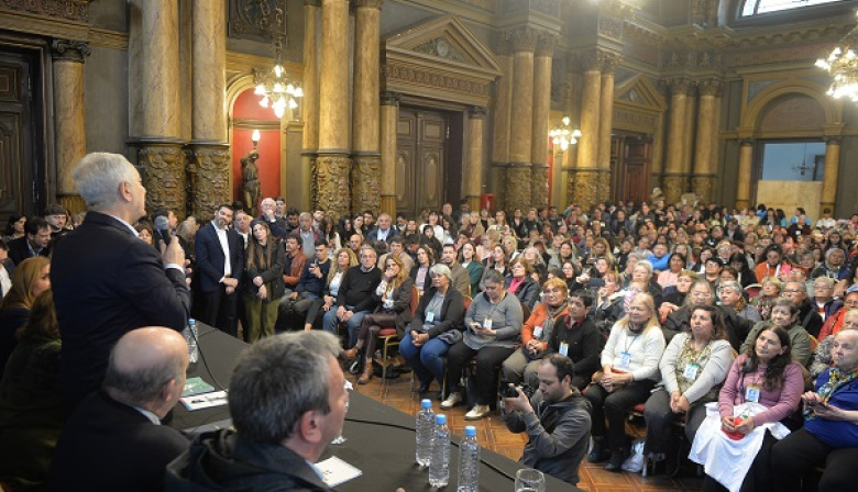 El Municipio presentó medidas para mejorar la nutrición y el acceso a derechos en La Plata