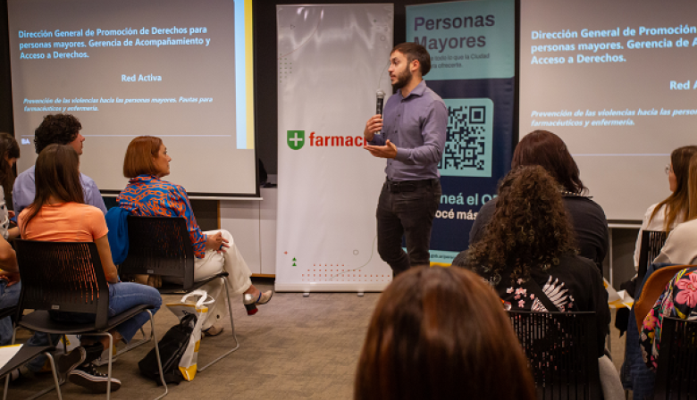 Red Activa, la iniciativa porteña para acompañar a personas mayores en situación de vulnerabilidad, incorpora a Farmacity