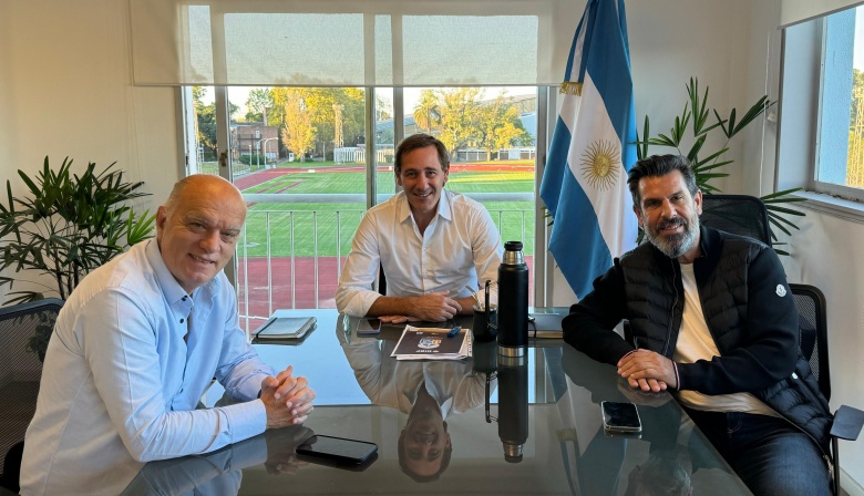 Garro recibió al jefe de Gabinete del GCBA, Néstor Grindetti para hablar de acciones deportivas: ¿habrá pelea por una fecha de F1?