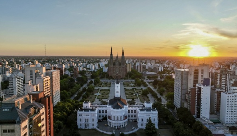 Funcionamiento de los servicios municipales de La Plata durante el feriado del viernes