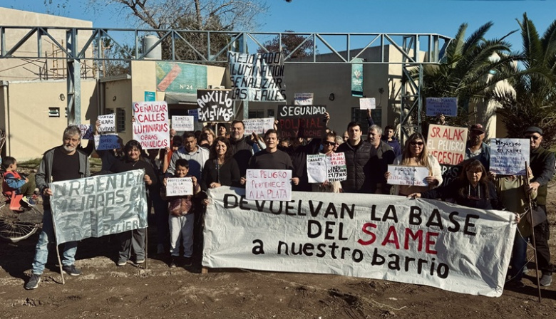 Apoyo de la UCR a vecinos de El Peligro, que reclaman por el sistema de salud