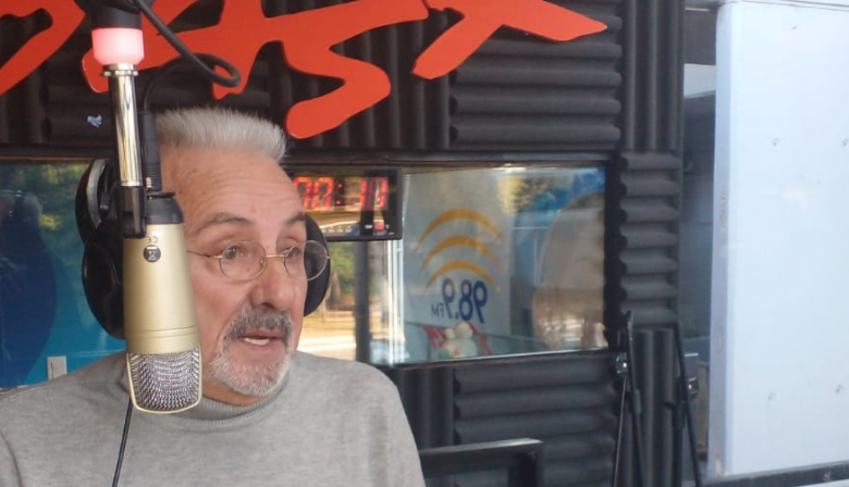"Diez frentes en la batalla provincial", dijo Jorge Joury por la FM 98.9 y Pinamar TV
