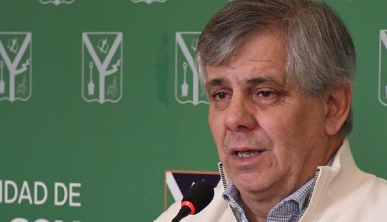 Guillermo Britos: "El presidente comete un gran error en volver a confiar en Sebastián Pareja para el armado"