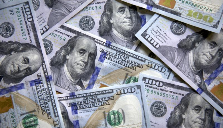 El dólar supera los $ 1500 mientras el Merval seguía en terreno positivo
