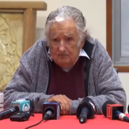 José “Pepe” Mujica anunció que tiene un tumor en el esófago