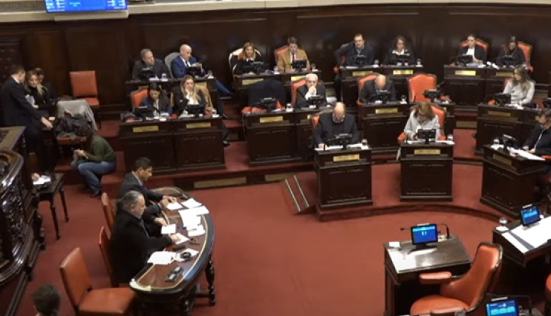 Senado bonaerense aprobó el proyecto para habilitar reelección indefinida de legisladores, y lo debe tratar Diputados