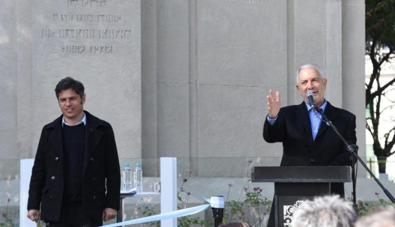 Alak y Kicillof reinauguraron Plaza Rocha tras las obras de reconstrucción