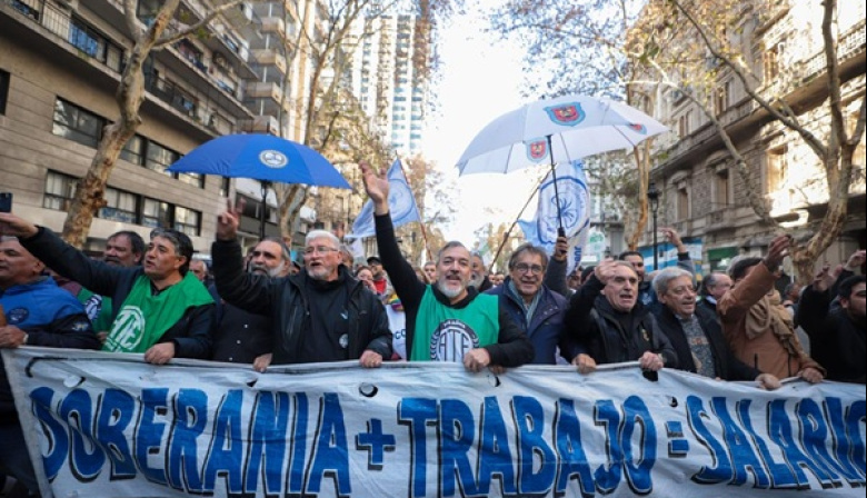 ATE exige rechazar vetos y lanza Paro Nacional en Salud con movilización al Congreso para el miércoles 17