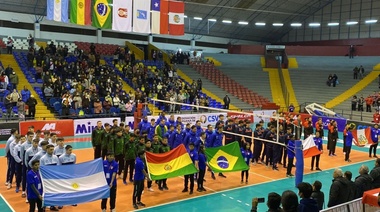 El seleccionado argentino Sub '21 de vóleibol arranca con victoria en Sudamericano