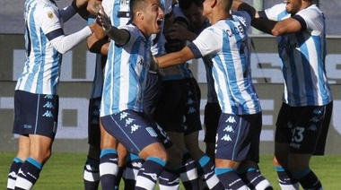 Racing pasó a la final de la Copa Liga Profesional tras eliminar a Boca y se cruzará con Colón