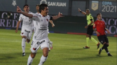 Colón se clasificó para la final con Racing al vencer a Independiente por la semi de LPF
