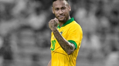 "Me gusta salir cuando puedo, pero me cuido mucho", reconoció Neymar