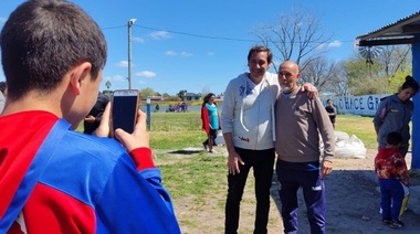 Garro en San Carlos: “Las familias de los barrios son quienes marcan nuestra agenda de trabajo”