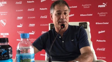 Holan continúa ensayando variantes para enfrentar a Binacional por la Sudamericana
