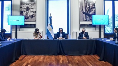 Cafiero firmó convenios de modernización con intendentes bonaerenses