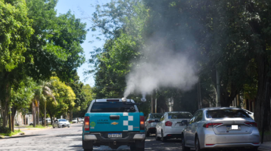 El cronograma de fumigación y las tareas preventivas llegaron hoy a diez localidades del Partido