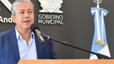 "Los neuquinos no vamos a dejar que toquen a Neuquén", aseguró el gobernador Figueroa u cargó contra la "República del Obelisco"