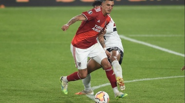 River ganó 2 a 1 y está en los octavos de final de la  Copa Libertadores