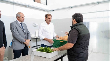 Garro y Armengol en la planta de alimentos de la UNLP: acuerdan ampliar asistencia a comedores