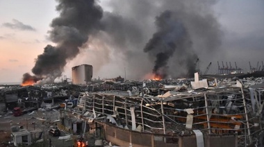 Al menos 20 muertos y más de 2.500 heridos por las explosiones de Beirut, según el Gobierno