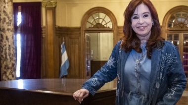 Cristina Kirchner: "la Presidencia Provisional del Senado como la Presidencia de la Cámara de Diputados le corresponden a un o a una representante de La Libertad Avanza"