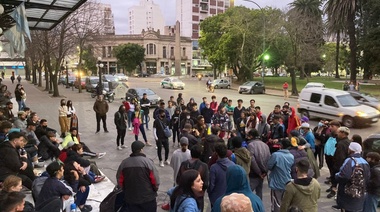 “Cultura en la Calle”: Más de 130 artistas platenses salieron a escena este fin de semana