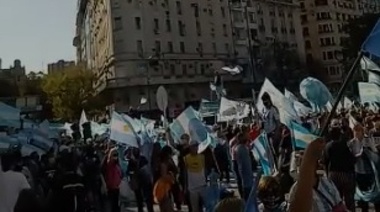 Multitudinarias manifestaciones populares opositoras #12O