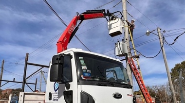 EDELAP colocó 1.000 nuevas columnas de hormigón en su red de distribución de energía