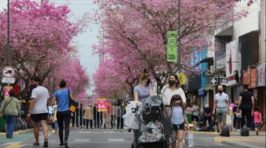 Tras el éxito de la prueba piloto, el fin de semana vuelven a peatonalizar distintas calles platenses