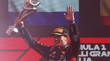 Verstappen hace historia en la F1 con nuevo récord de victorias consecutivas