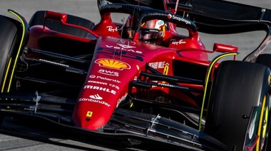 El piloto Carlos Sainz Jr. de Ferrari resaltó que trabajan "para tener un coche más rápido"