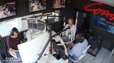 "Para Cristina, Alberto es un traidor a la causa", señaló Jorge Joury por la FM 98.9 y Pinamar TV