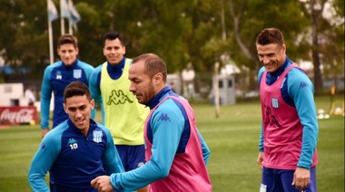 Racing visita a Talleres de Córdoba urgido de ganar para seguir cerca de la punta