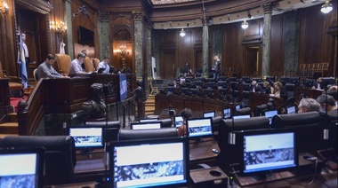 La Legislatura porteña aprobó leyes temporales de alivio fiscal para cines y hoteles