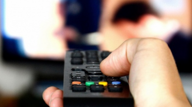 TV y Radio siguen en el podio de los medios más utilizados en Argentina, según estudio privado