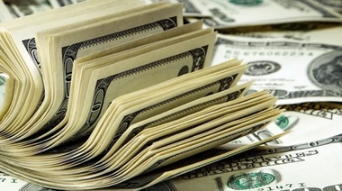 El dólar cotiza a $ 195,50 en el Banco Nación y el CCL sube a $ 363,92